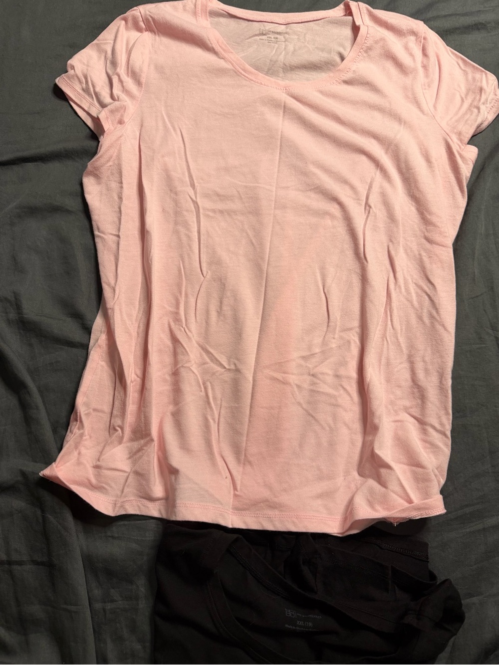 No Boundaries Women Short Sleeve Tees - Gray, Pink, Black - Picture 6 of 7